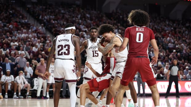 aggies razzorbacks 4
